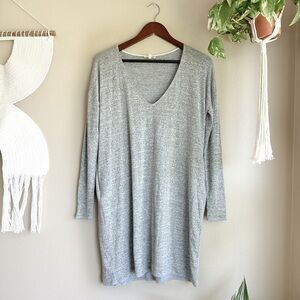 Aritzia Wilfred Free Gray Tunic Sweater